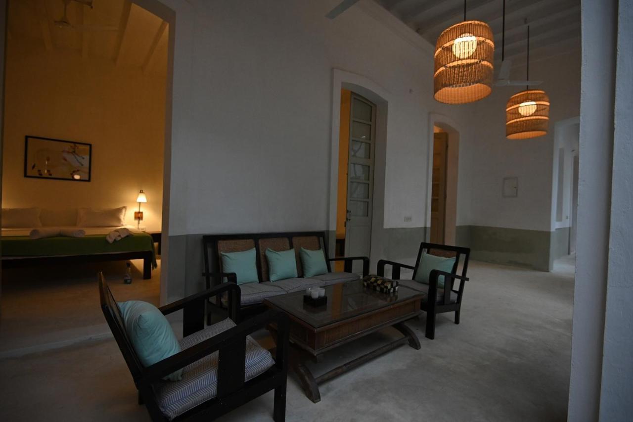 La Cedille - French Heritage House 蓬蒂切里 外观 照片